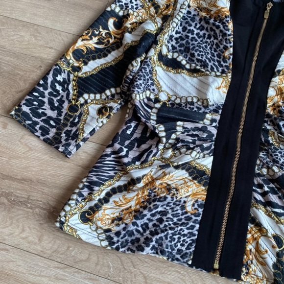 Frank Lyman zip-up sweater jacket animal print gold chains - Picture 6 of 7